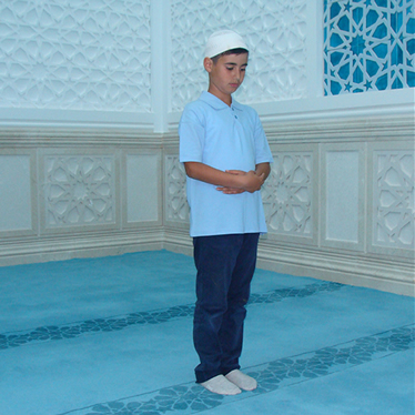 Erkekler için namazda kıyam